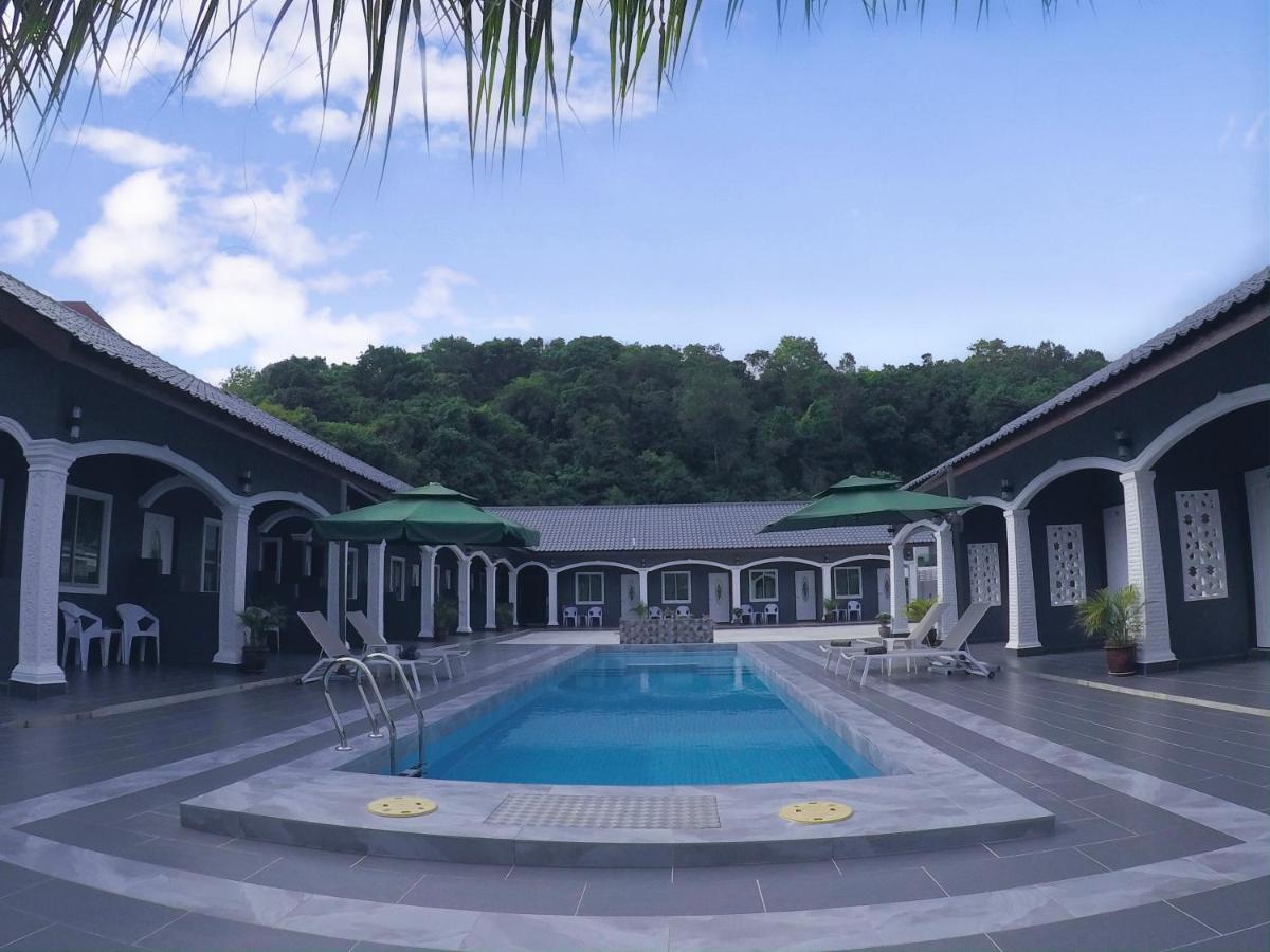 Cenang Rooms With Pool By Virgo Star Resort Pantai Cenang  Exterior photo
