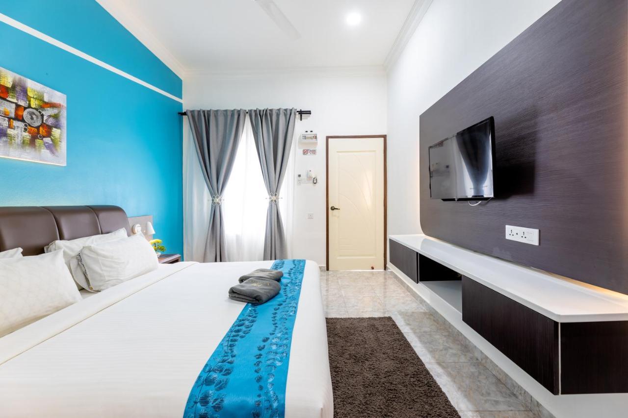 Cenang Rooms With Pool By Virgo Star Resort Pantai Cenang  Exterior photo