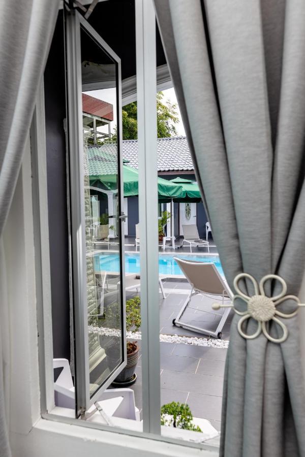 Cenang Rooms With Pool By Virgo Star Resort Pantai Cenang  Exterior photo